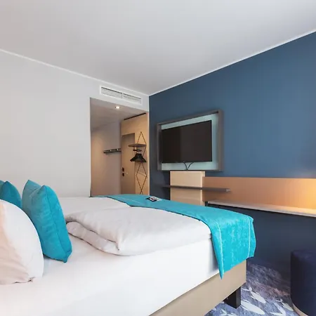 Holiday Inn - The Niu, Yen Hamburg City By Ihg-2